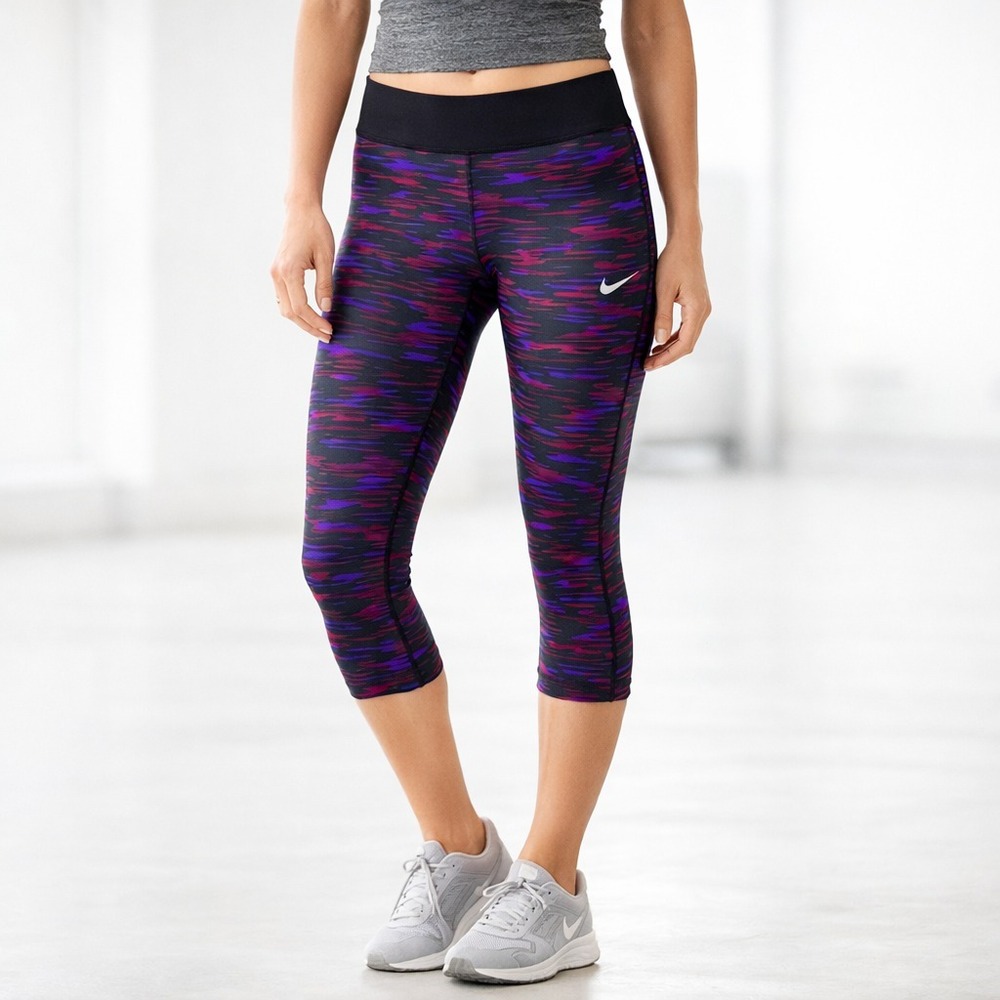 Nike Dri-Fit Capri Leggings Womens Small Purple Black Camo Running Gym Zip